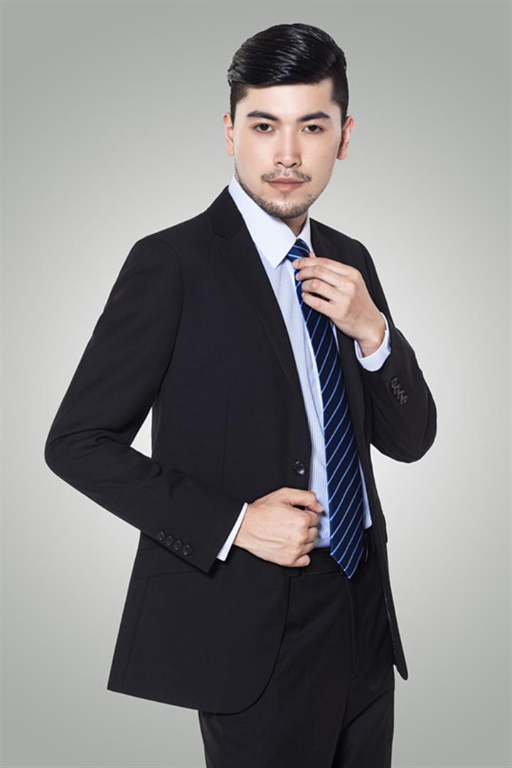 苏均 剧本与叙事策划总监
